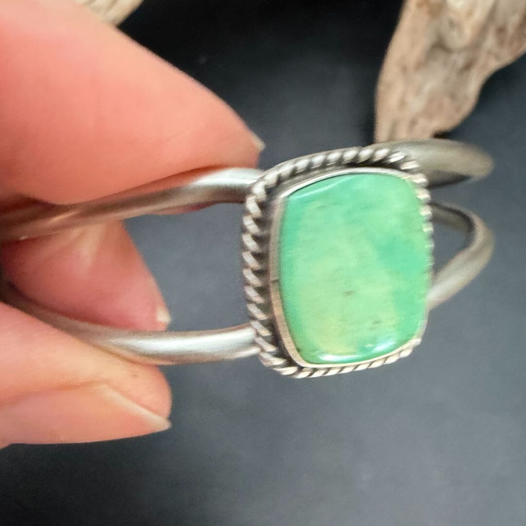 1 Stone Green Turquoise Cuff - CAZ89