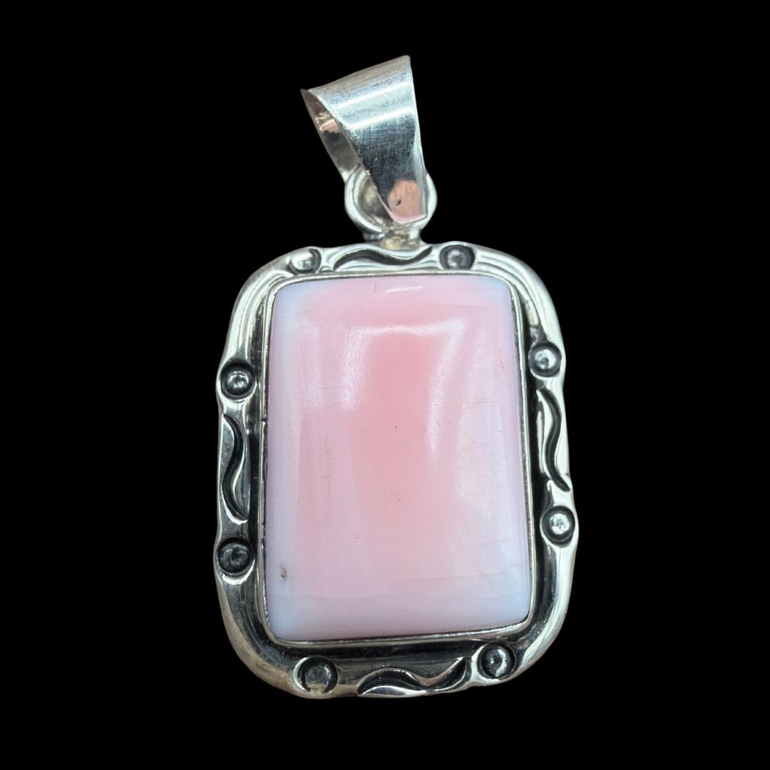 1 Stone Square Pink Conch Pendant - PSL104