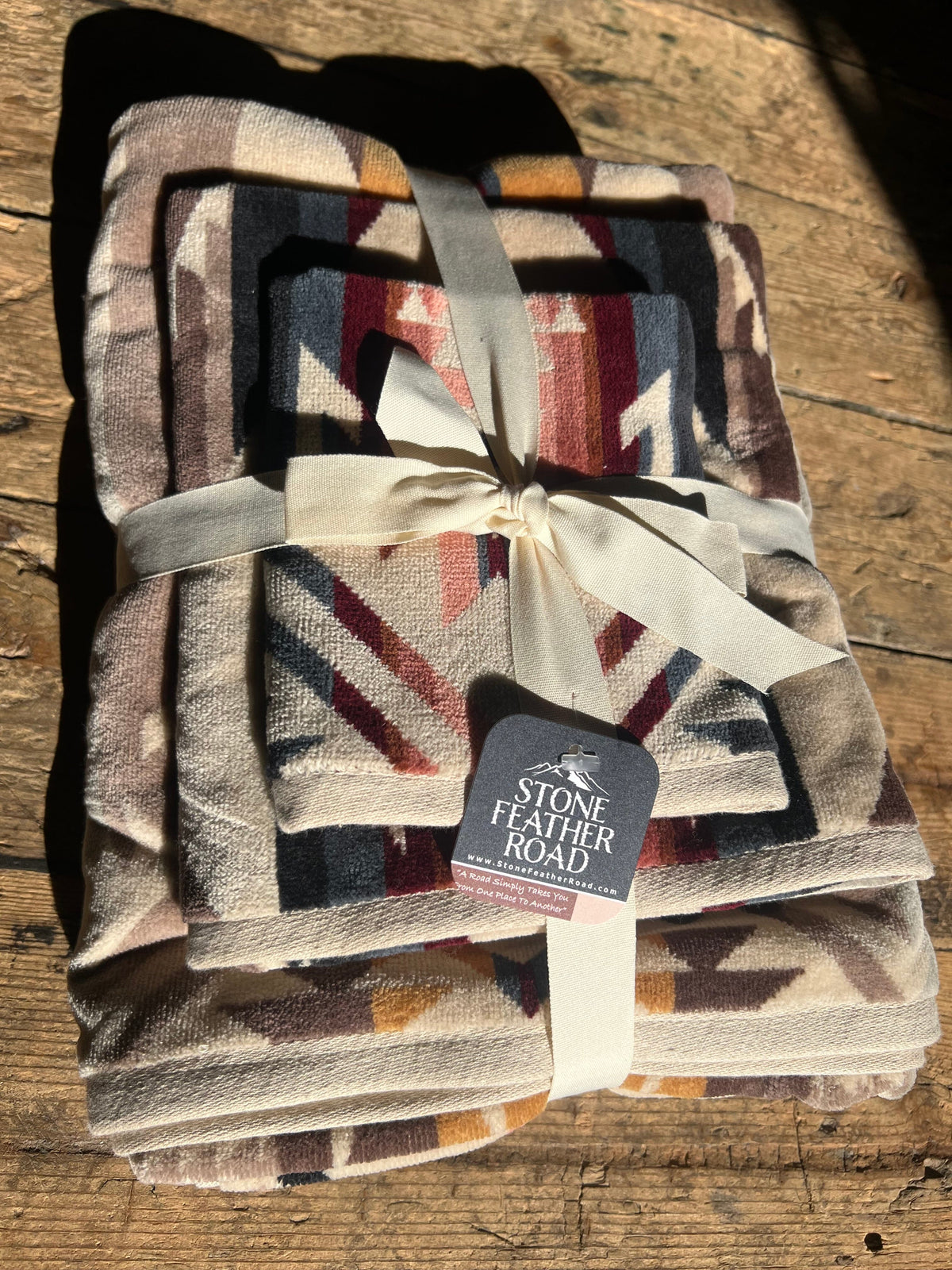 3-Piece Towel Set - White Sands - Pendleton - XB292-WS