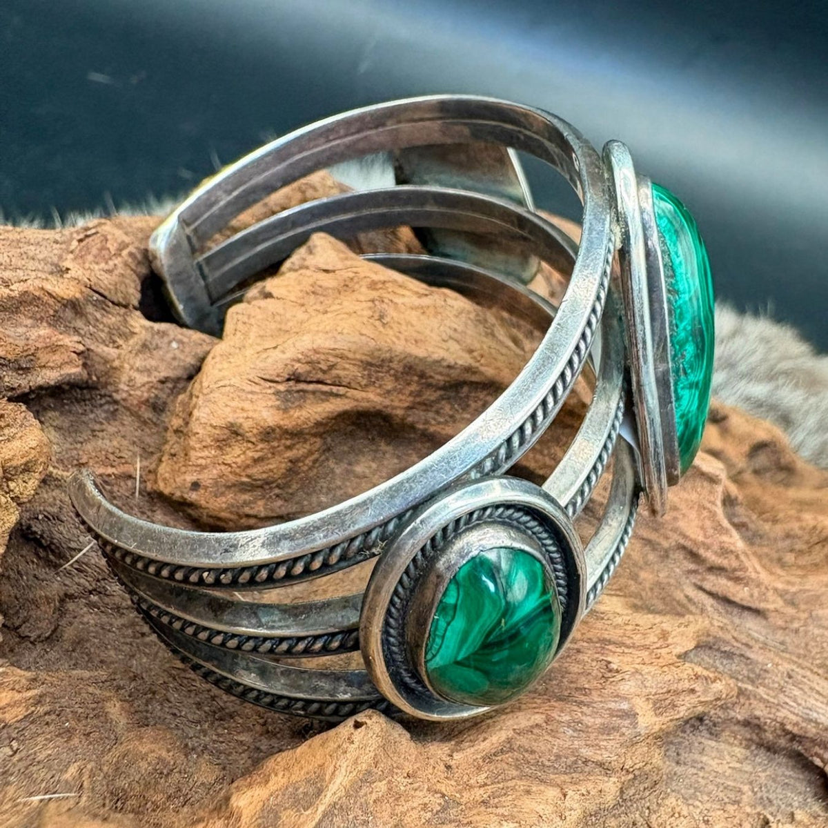 Bisbee Malacite 3 Stone Sterling Cuff - CMH301