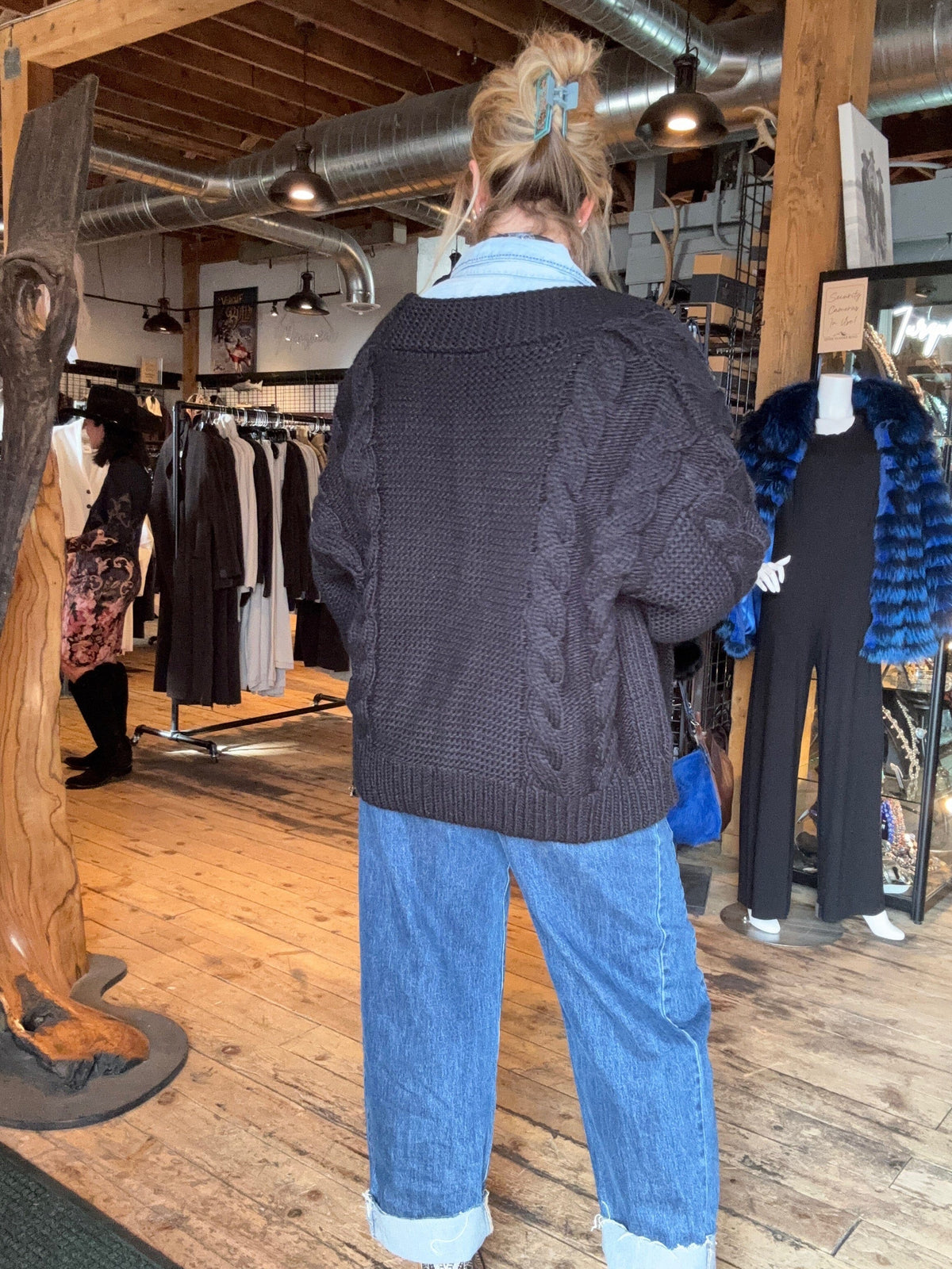 Black Cable Knit Cardigan - AS026B