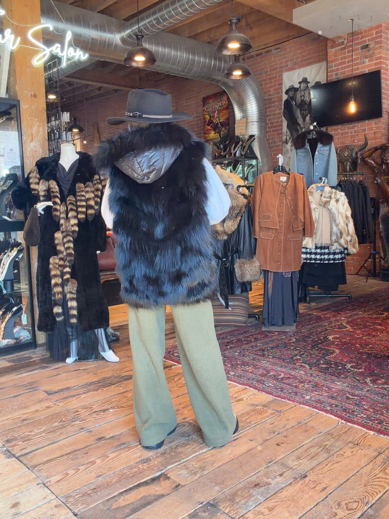 Black Fox/Down Hooded Vest - VTMK1
