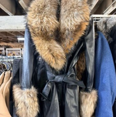 Black Leather/Raccoon Fur Stroller - 2006BK