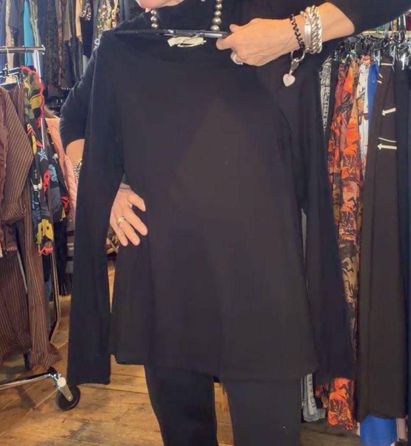 Black Long Sleeve Top - TPTT53