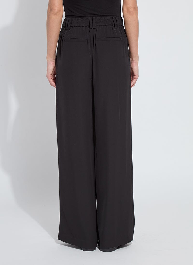 Black Pleated Wide Leg Trouser - LY3660