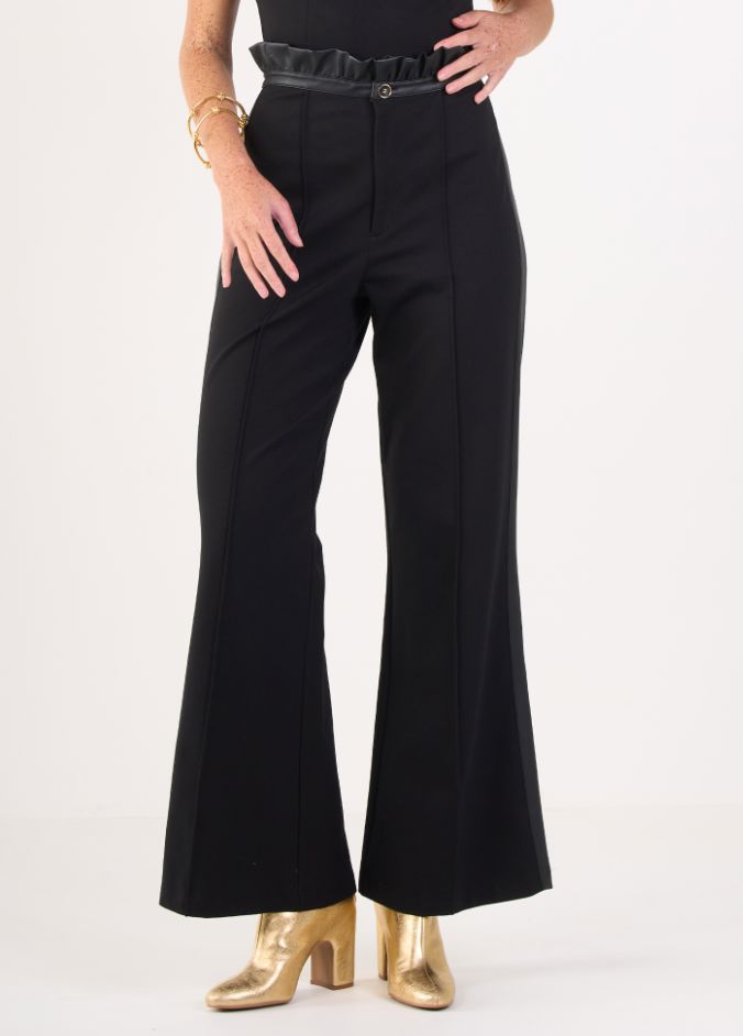 Black Ponte Ruffle Flare Trouser - EM16B