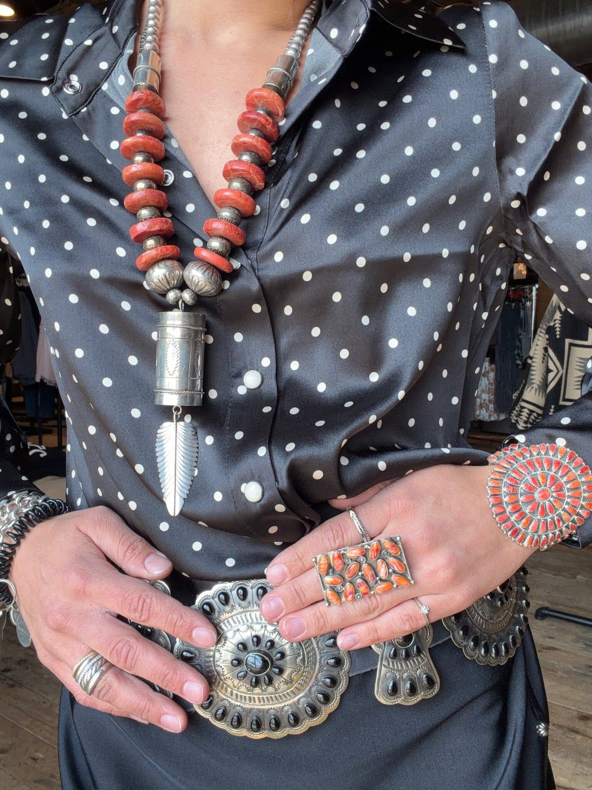 Black Spew Blouse - Double D Ranch - T4231B