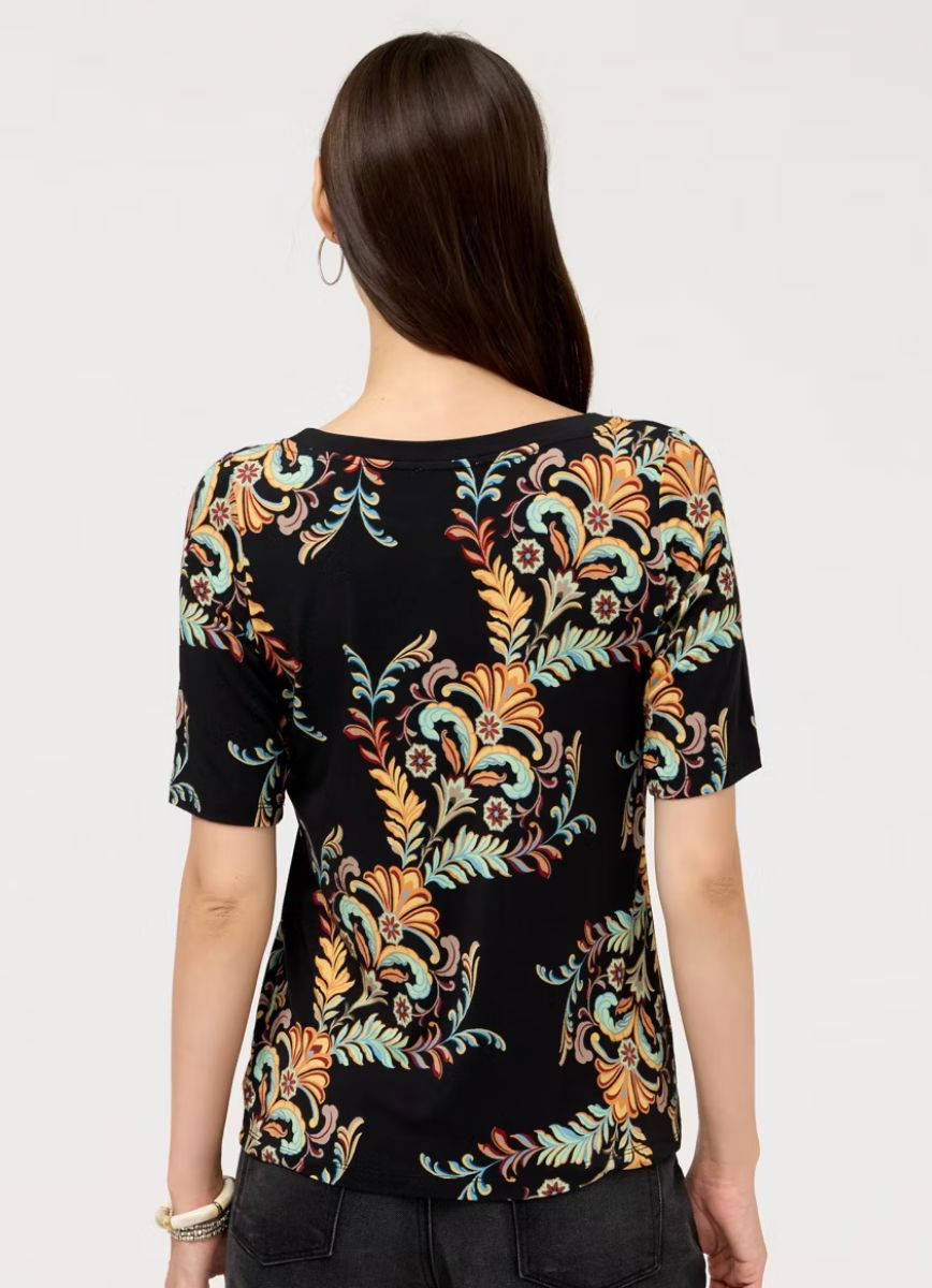 Black/Floral Jurupa Boat Neck Tee - 18426