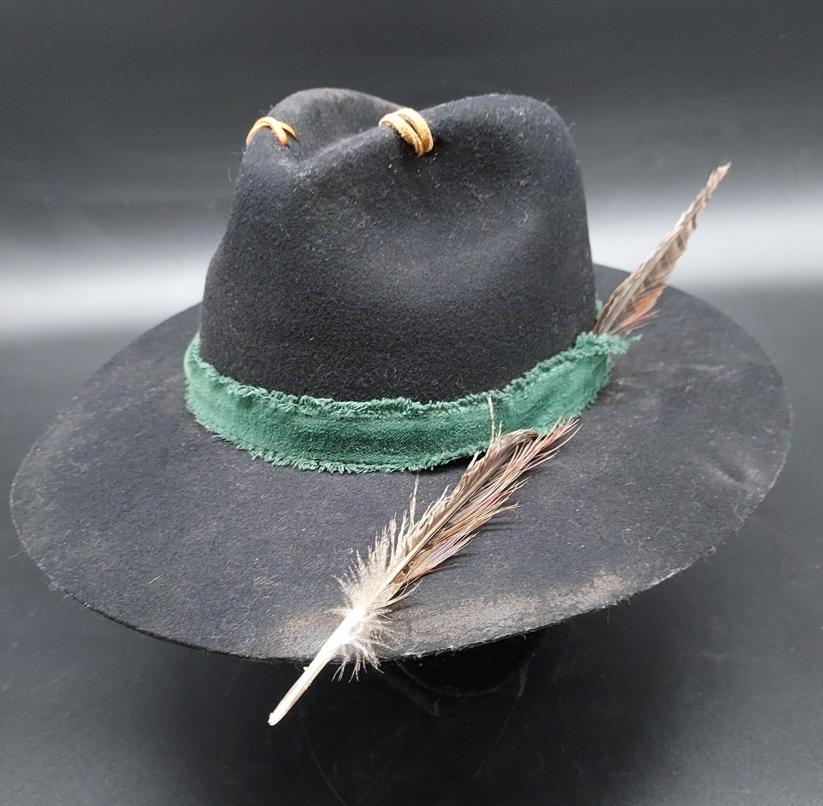 Black/Green Embellished Hat - HIML51 - Size M