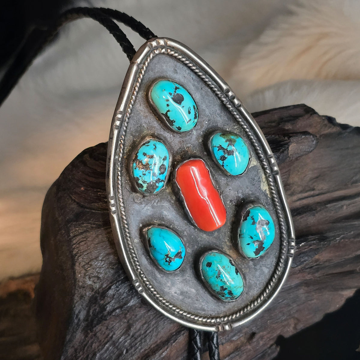 Bolo Turquoise / Red Coral Necklace - NMH31