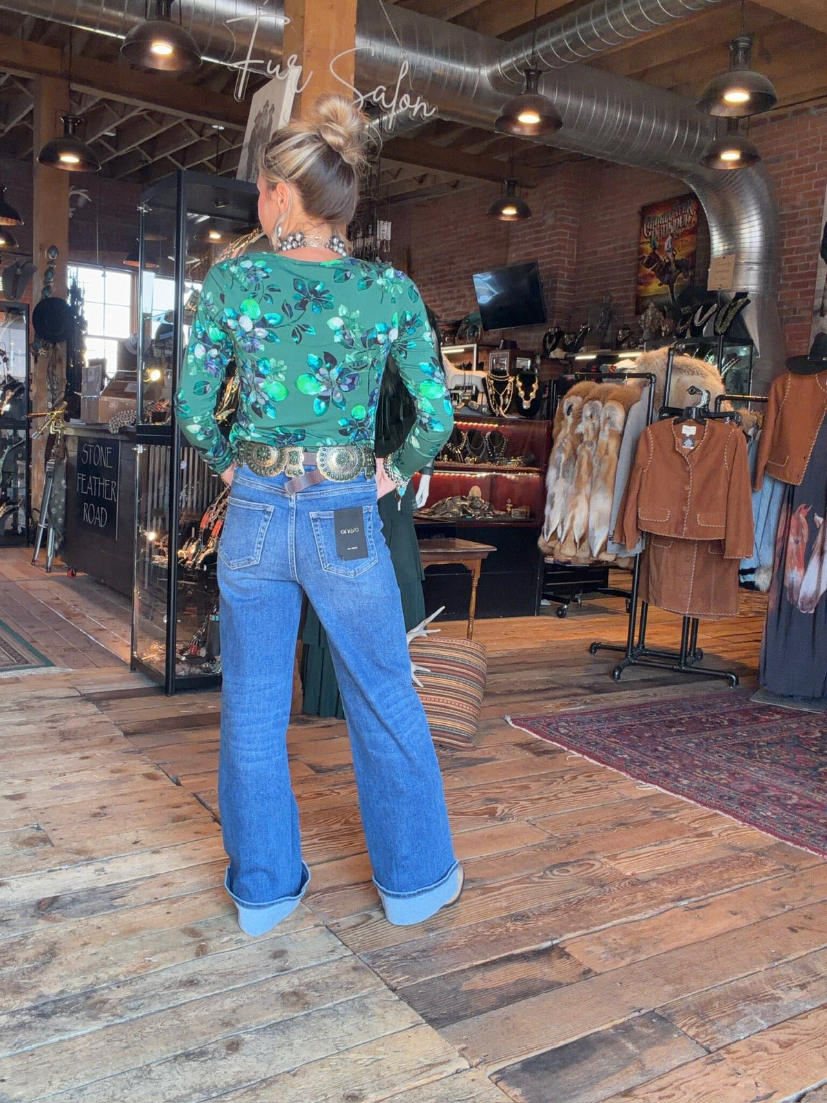 Bonsall Floral Top - T17326