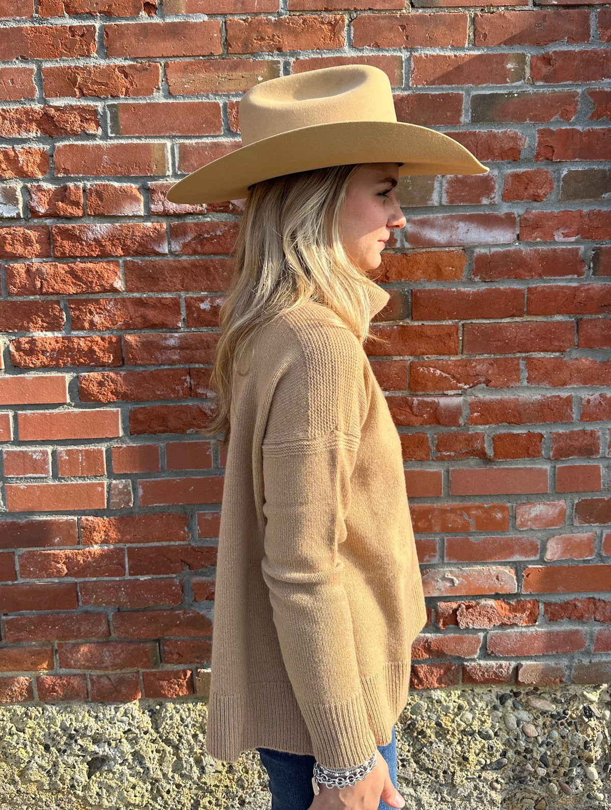 Camel Cashmere Zip Back T-Neck Sweater - LX2002C