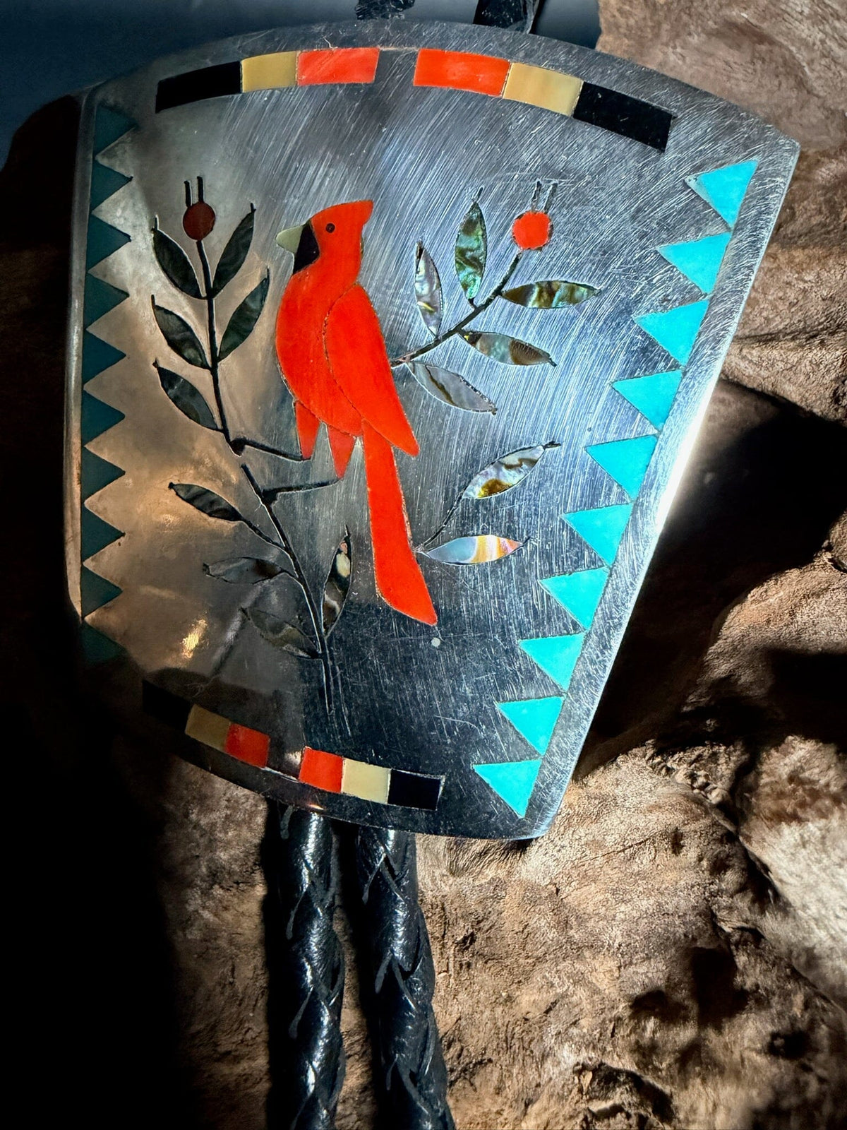 Cardinal Inlay Bolo - BMH18