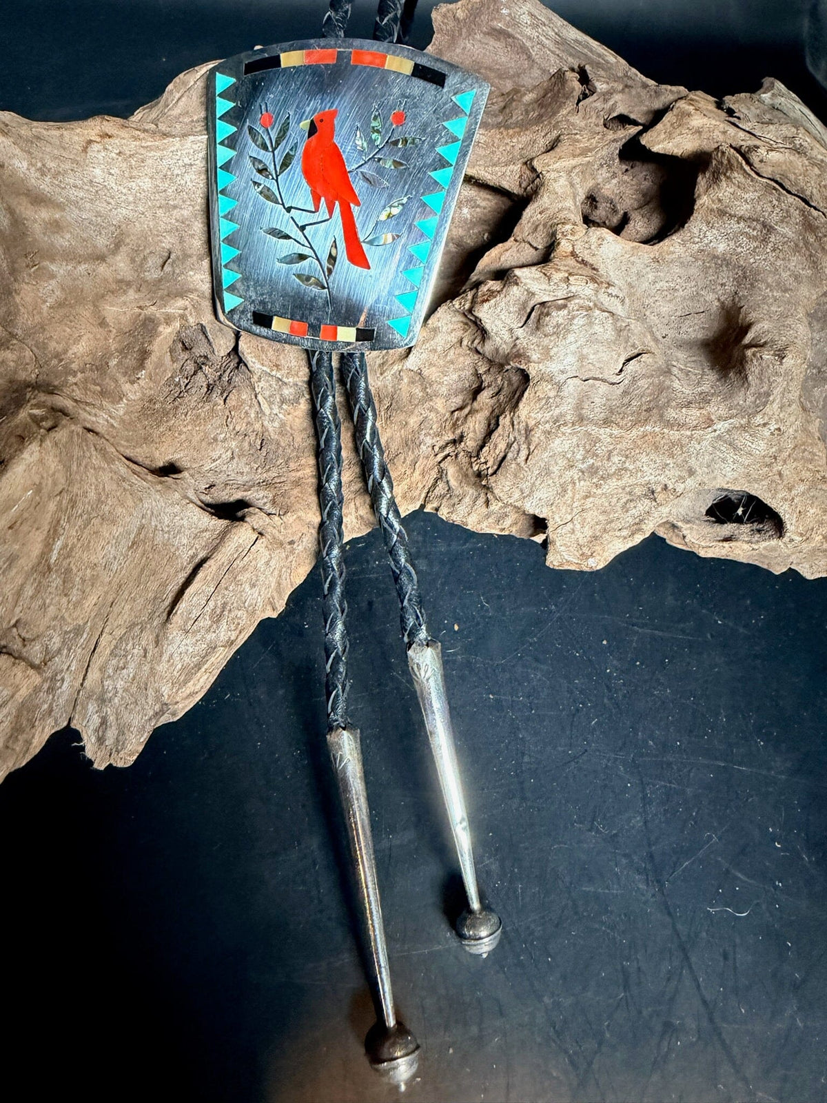 Cardinal Inlay Bolo - BMH18