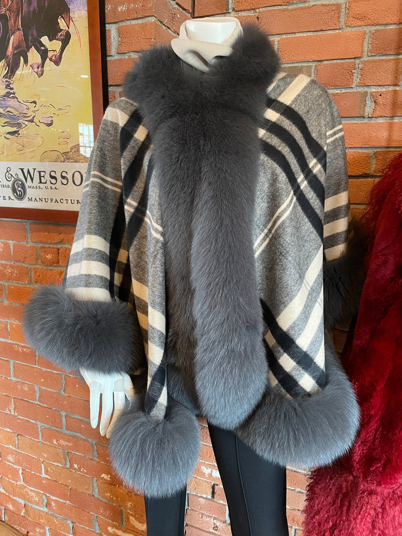 Cashmere/Fox Grey Plaid Cape - MCK8
