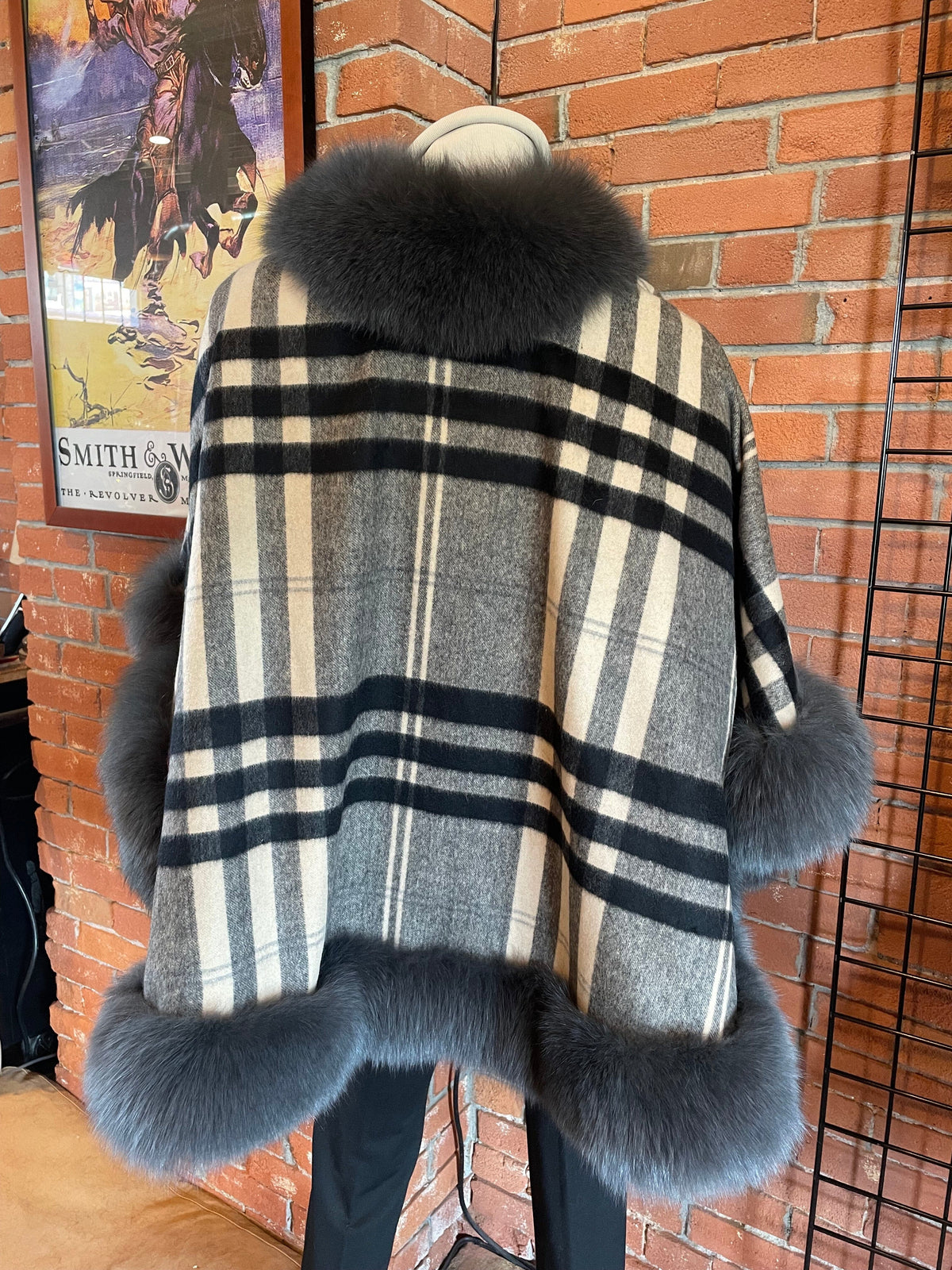 Cashmere/Fox Grey Plaid Cape - MCK8