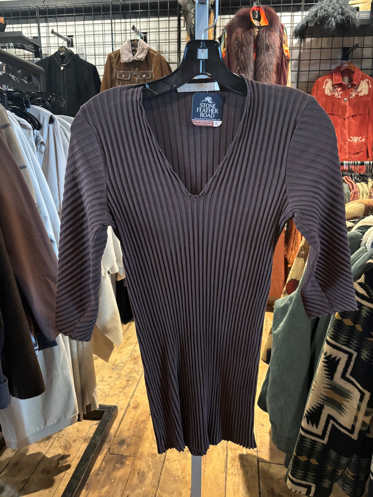 Chocolate Gilda Top - Testimony - T25H