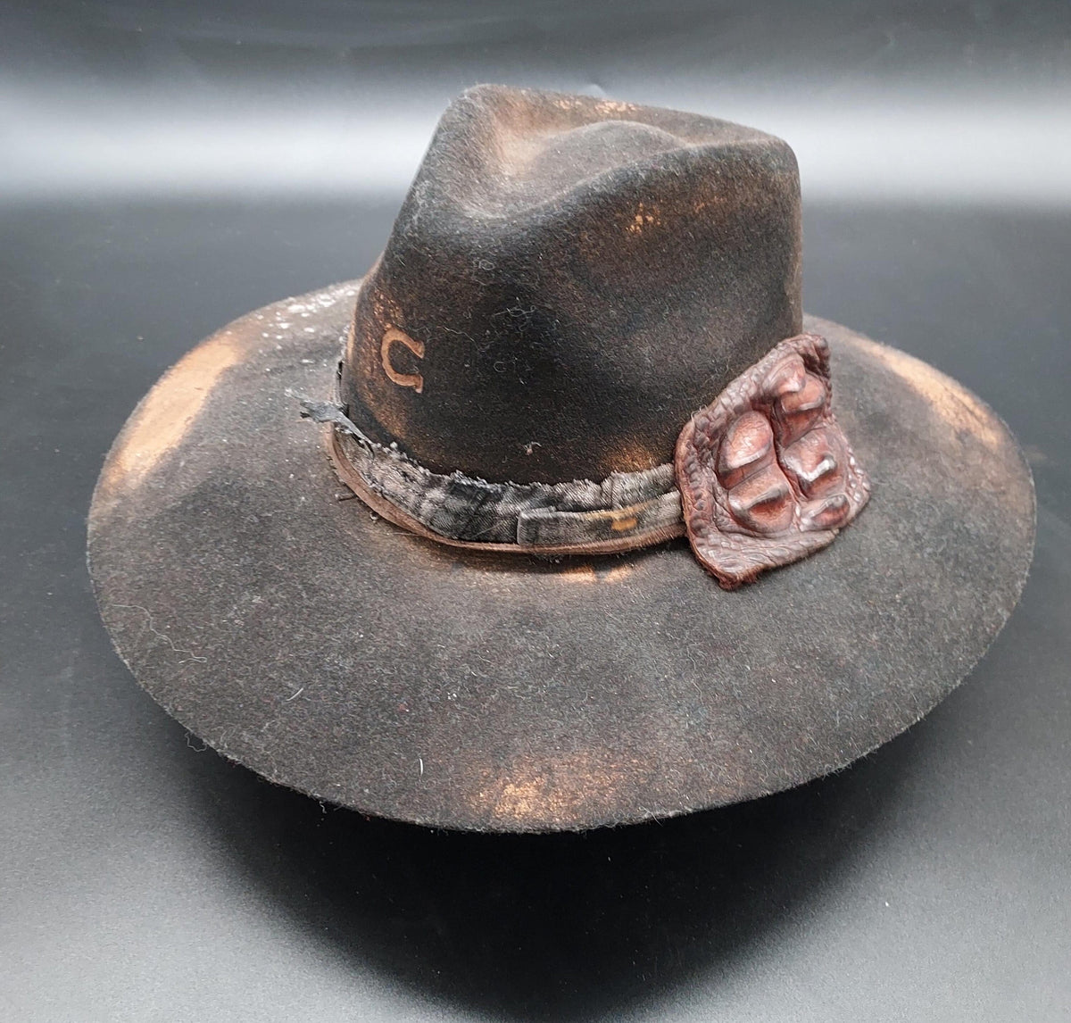 Croc Embellished Charlie 1 Horse Hat - HIML31 - Size L