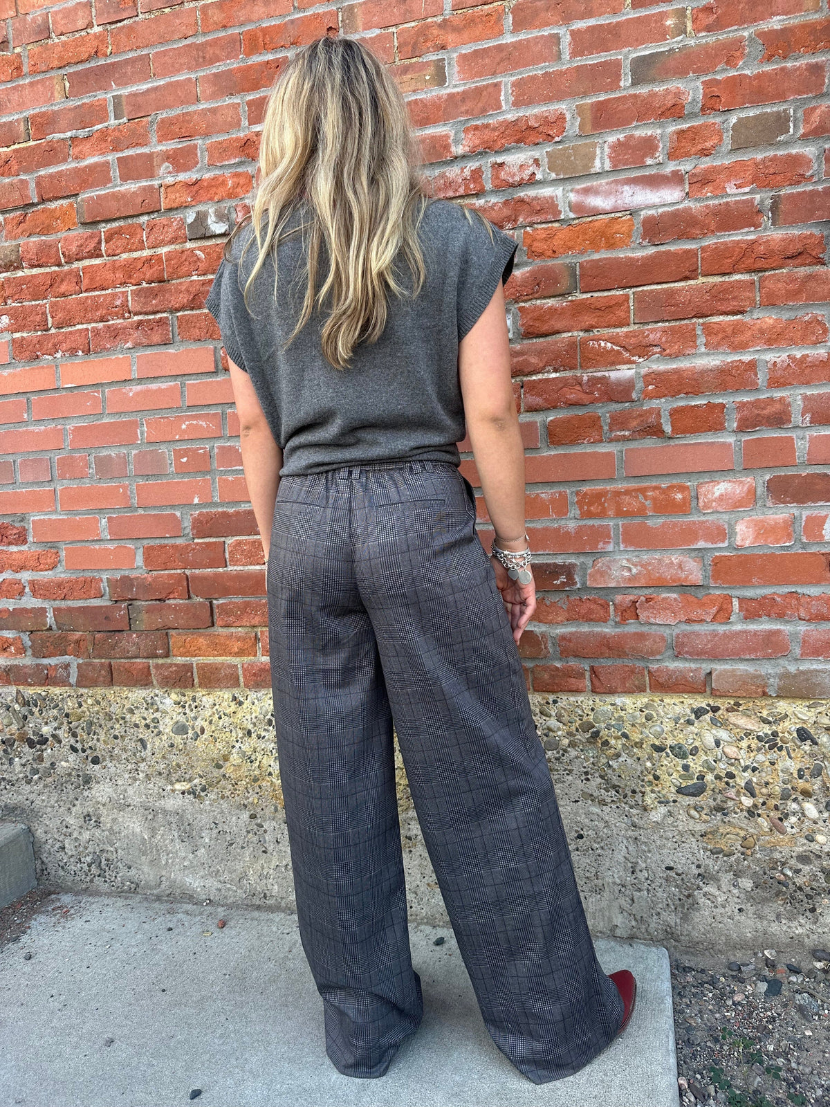 Darcy Pleated Wide Leg Trouser - London Glen Plaid - LY3718