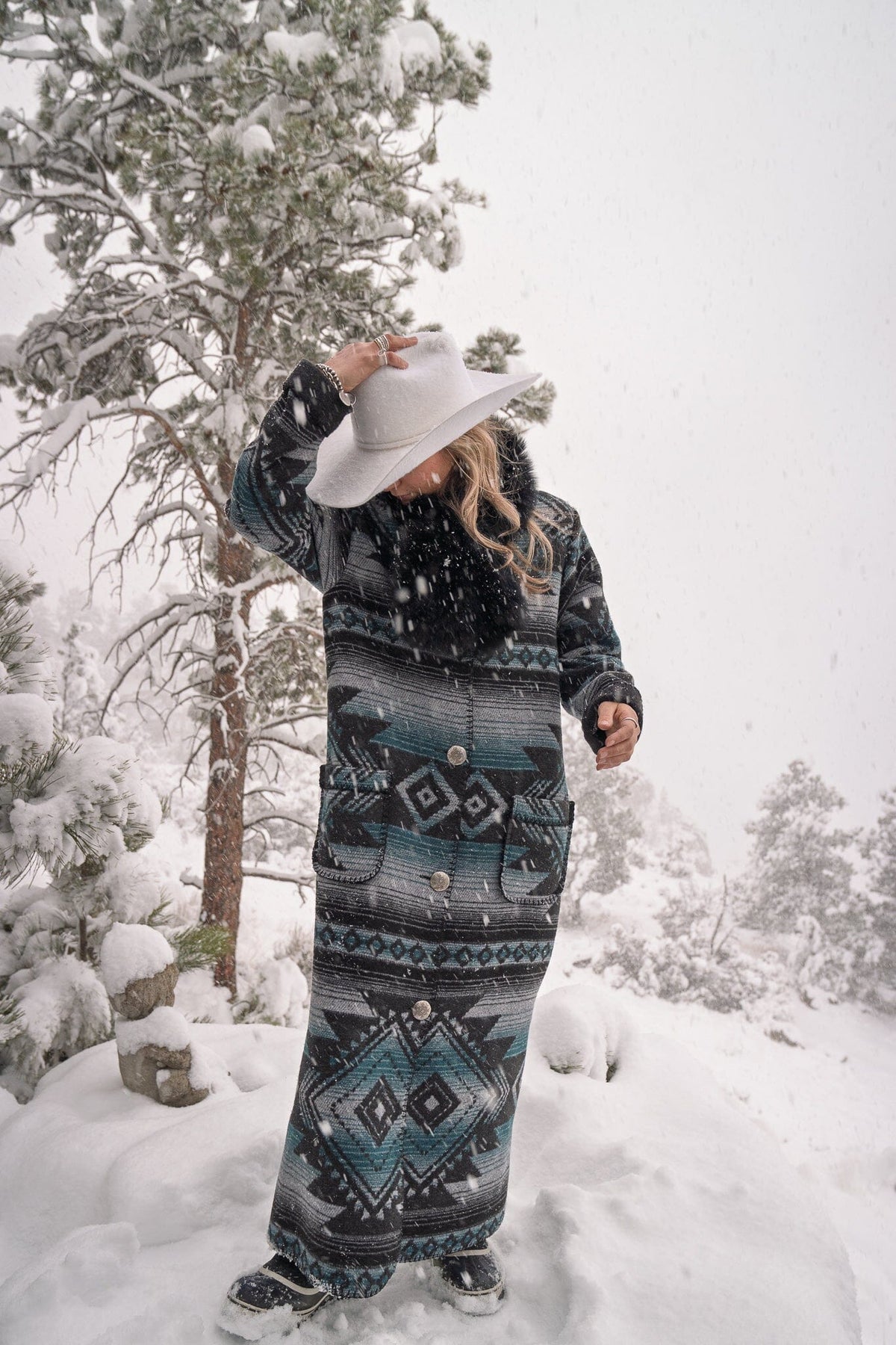 Diamond Horizon Duster - 900DH