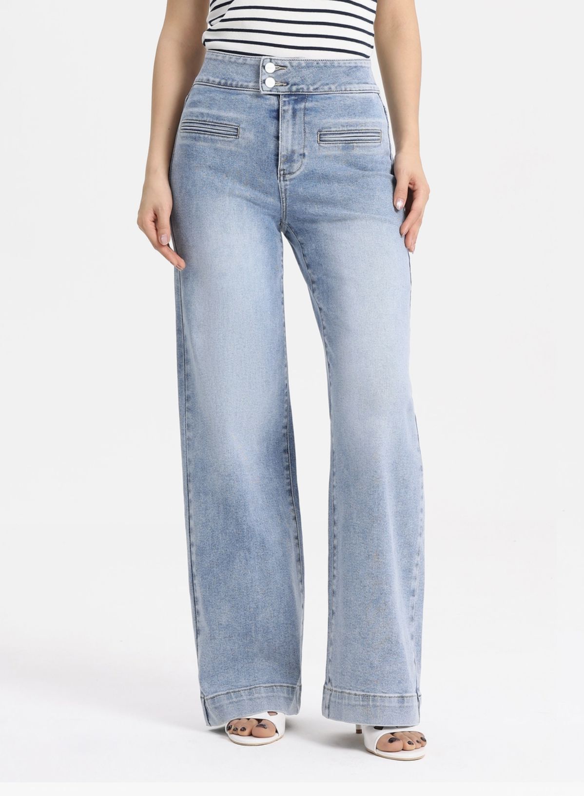 Double Button HR/WL Lt Wash Jeans - BY8146