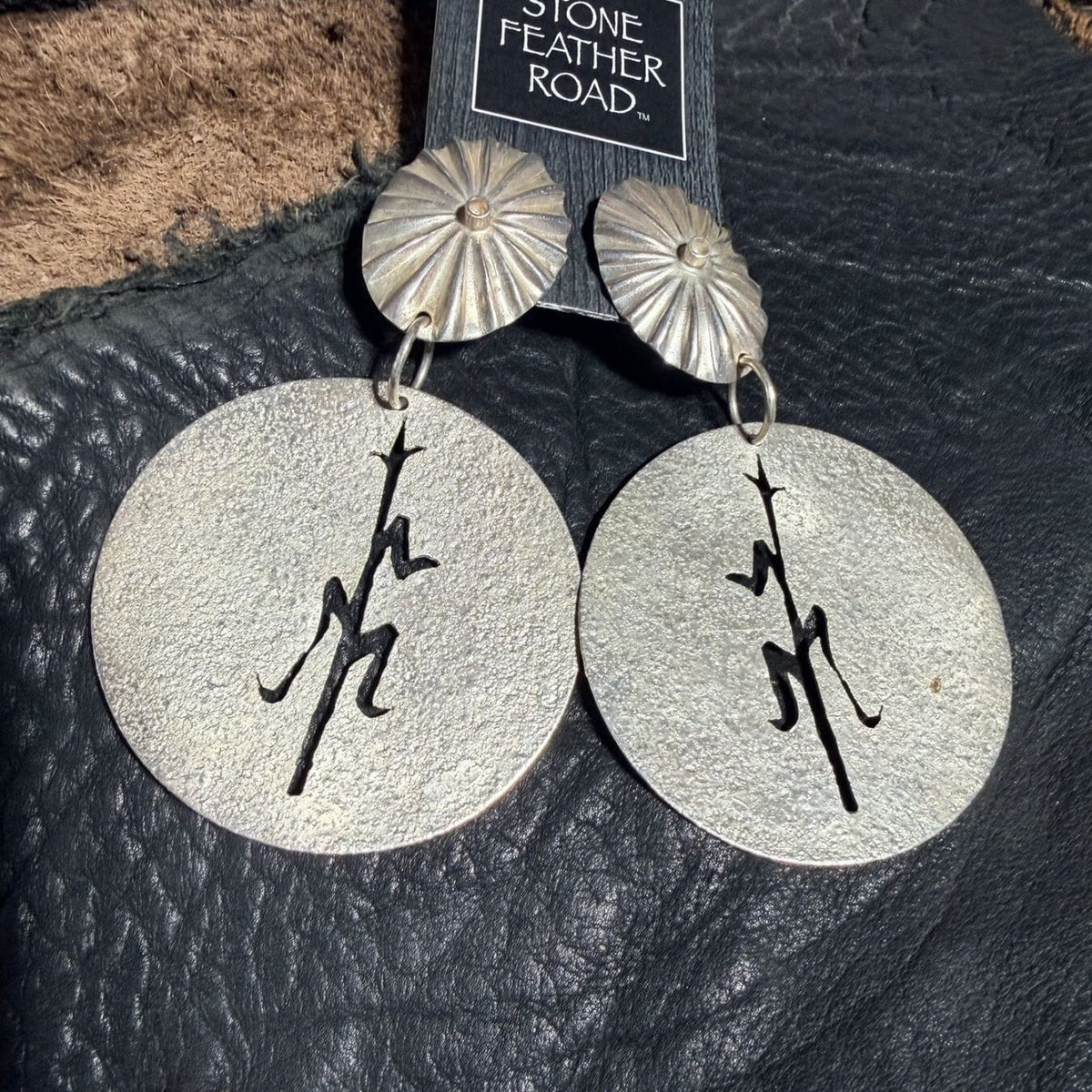 Earrings - CONMH87