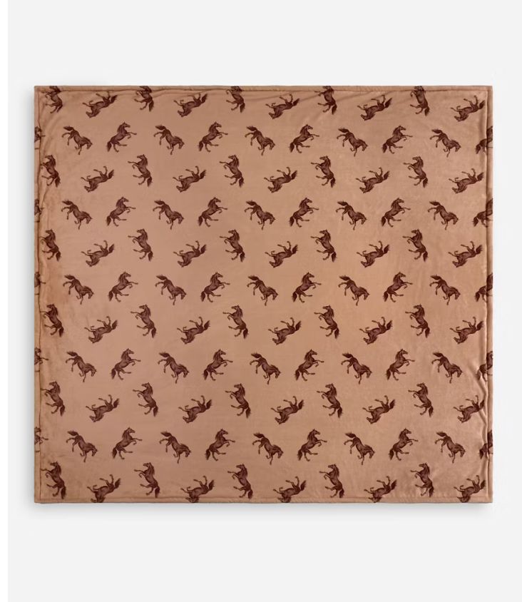 Endora Cozy Blanket - H11325