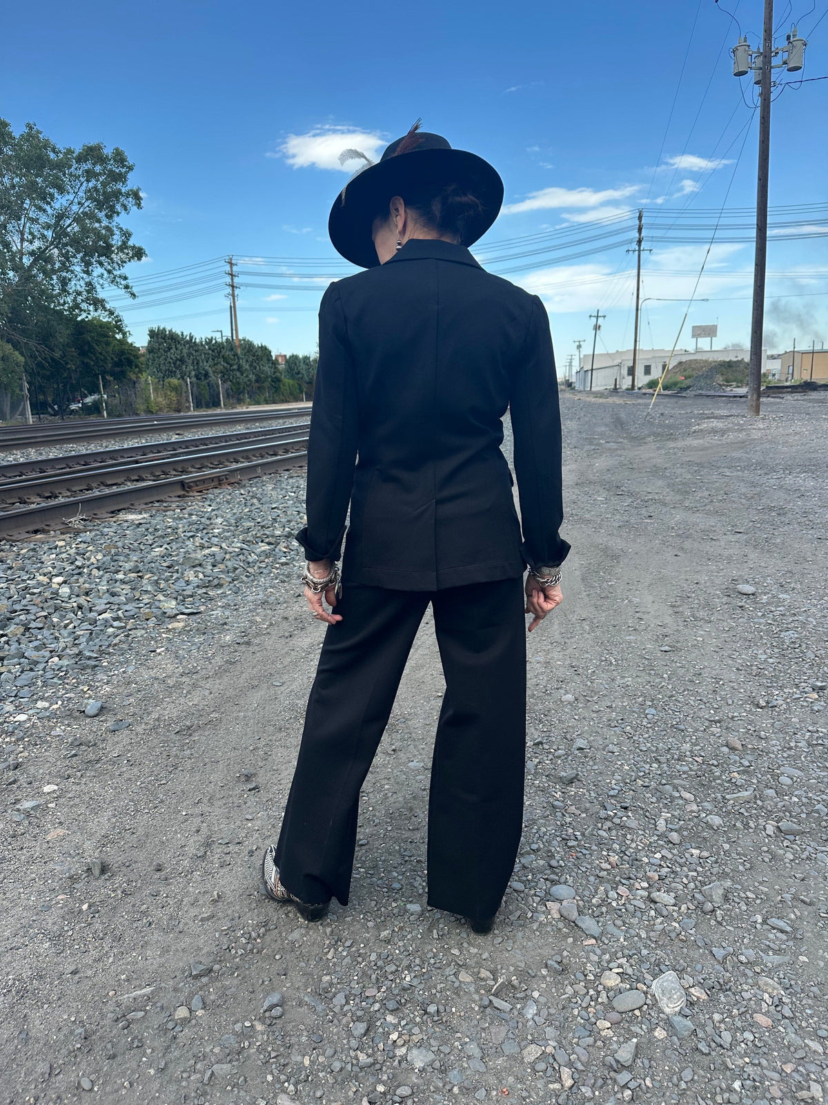 Essential Black Ponte Blazer - LY3579