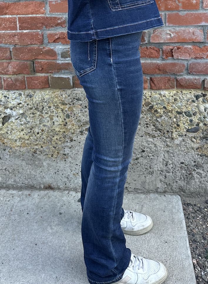 Estelle Flare Denim Jeans - LY3663