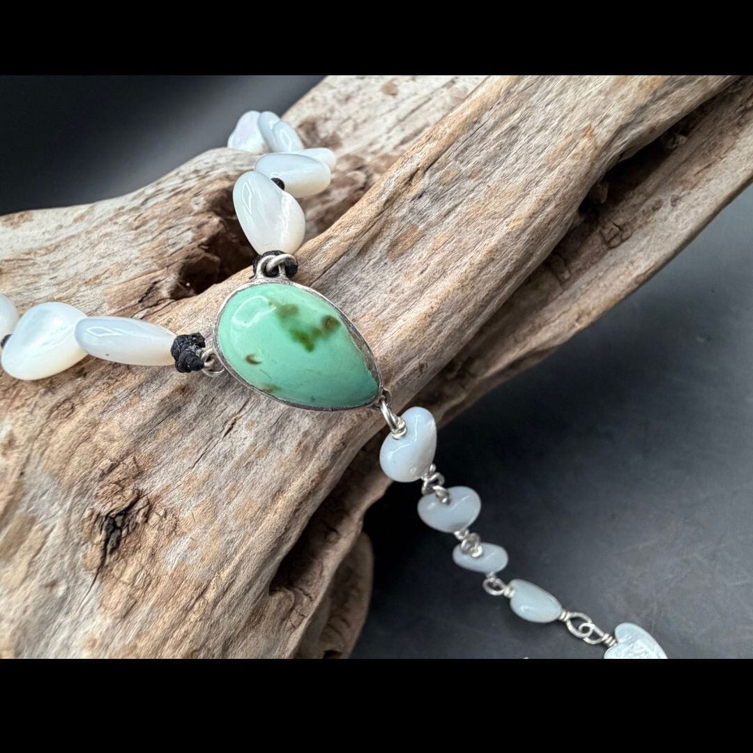 Green Sonoran Turquoise / Mother of Pearl Necklace - NLT12