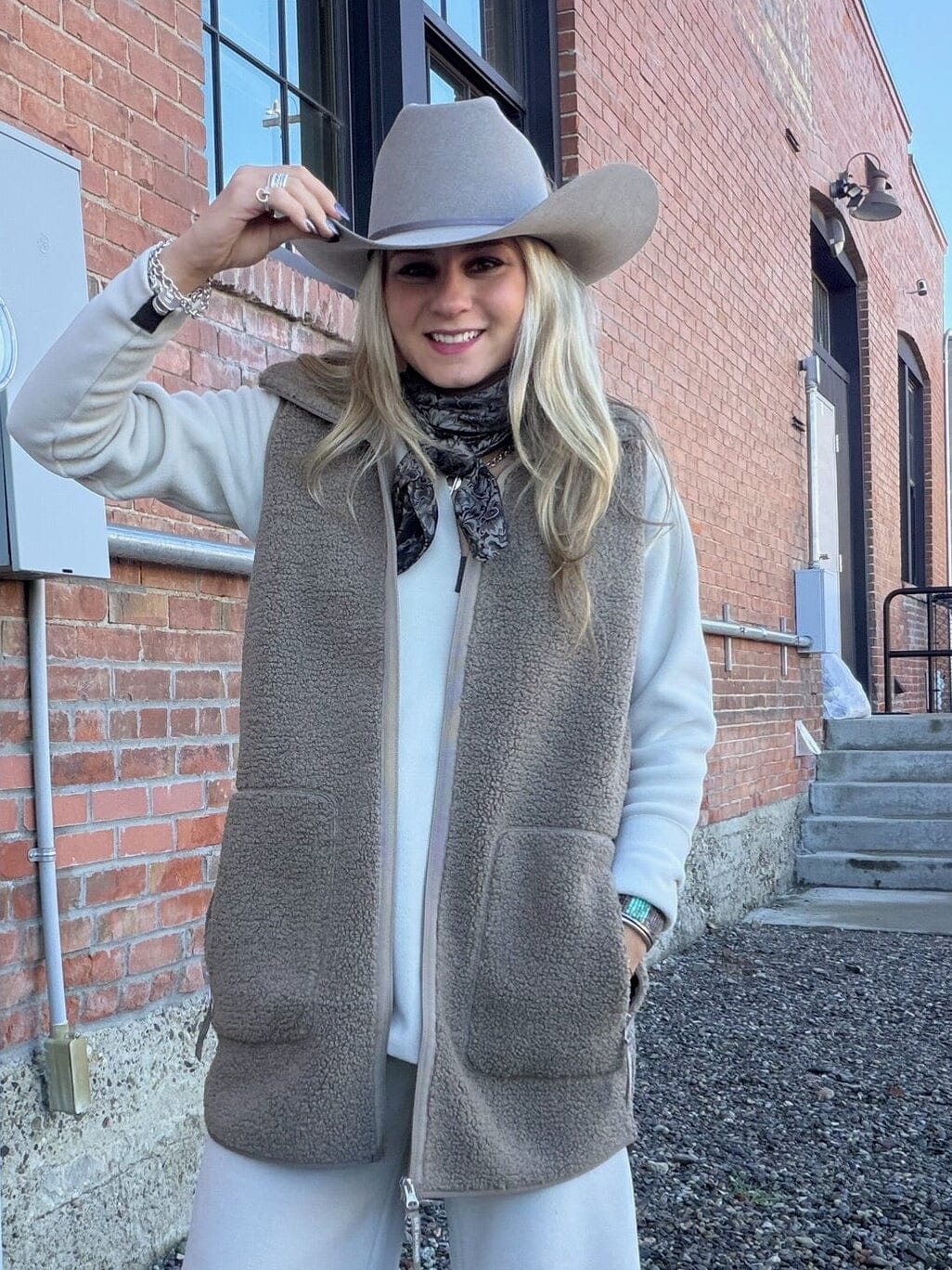 Greige Berber Zipper Vest - BPVGG
