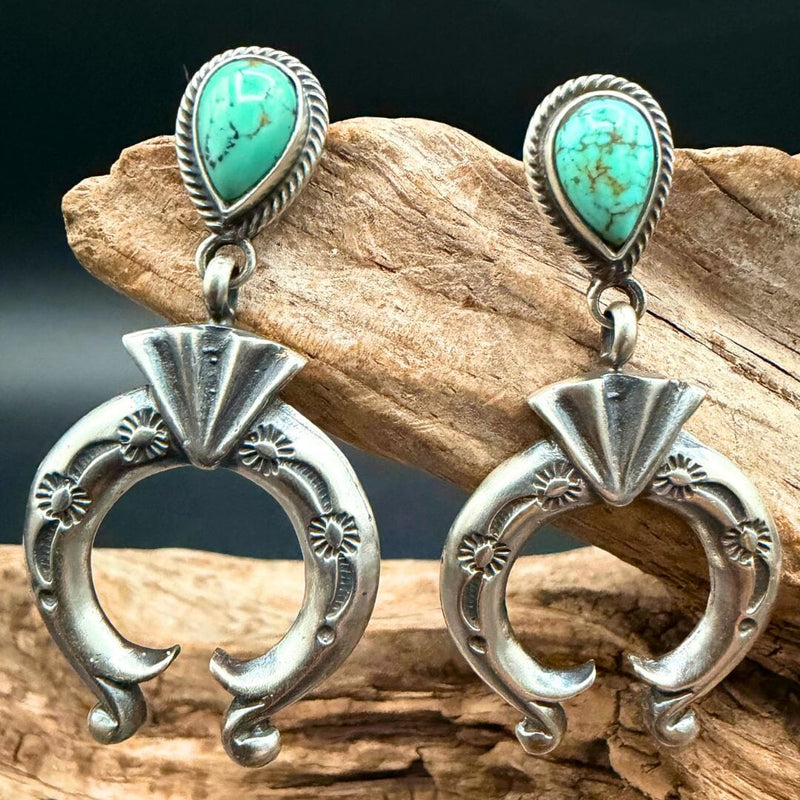 Horseshoe W/ Turquoise Stone Post - EAZ207