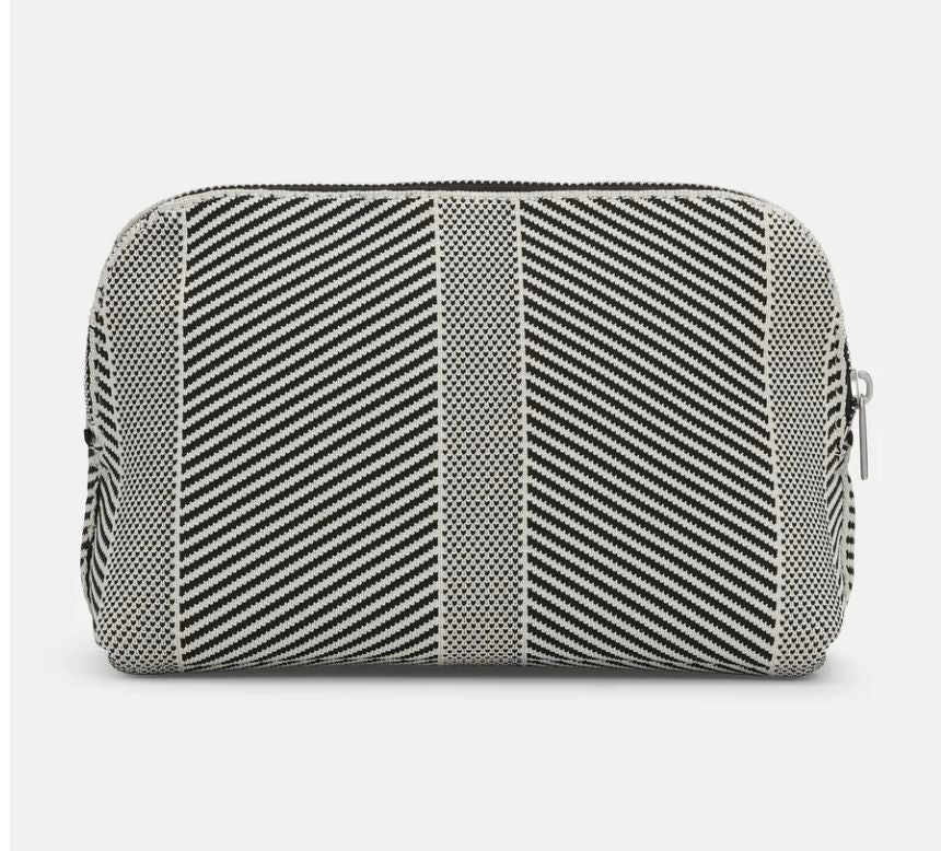 Knitty Accessory/Makeup Bag - 2-121001