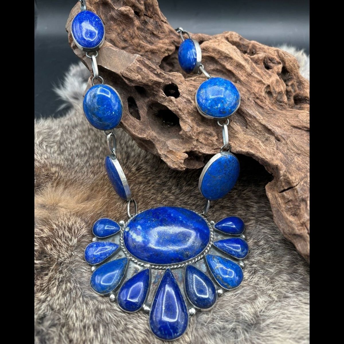 Lapis Large Cluster Necklace - NAZ46
