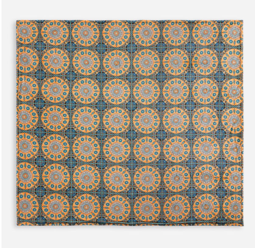 Leto Laurel Canyon Cozy Blanket - H18925