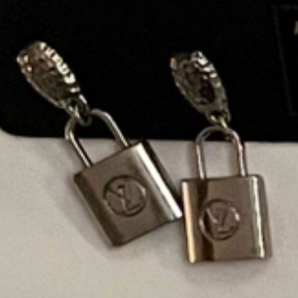 LV Padlock Earring - EV2-17
