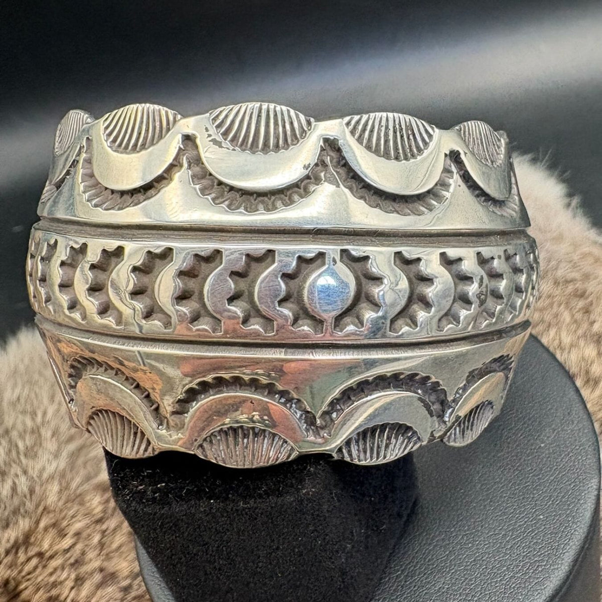 Mark Antia Heavy Sterling Cuff - CMH320