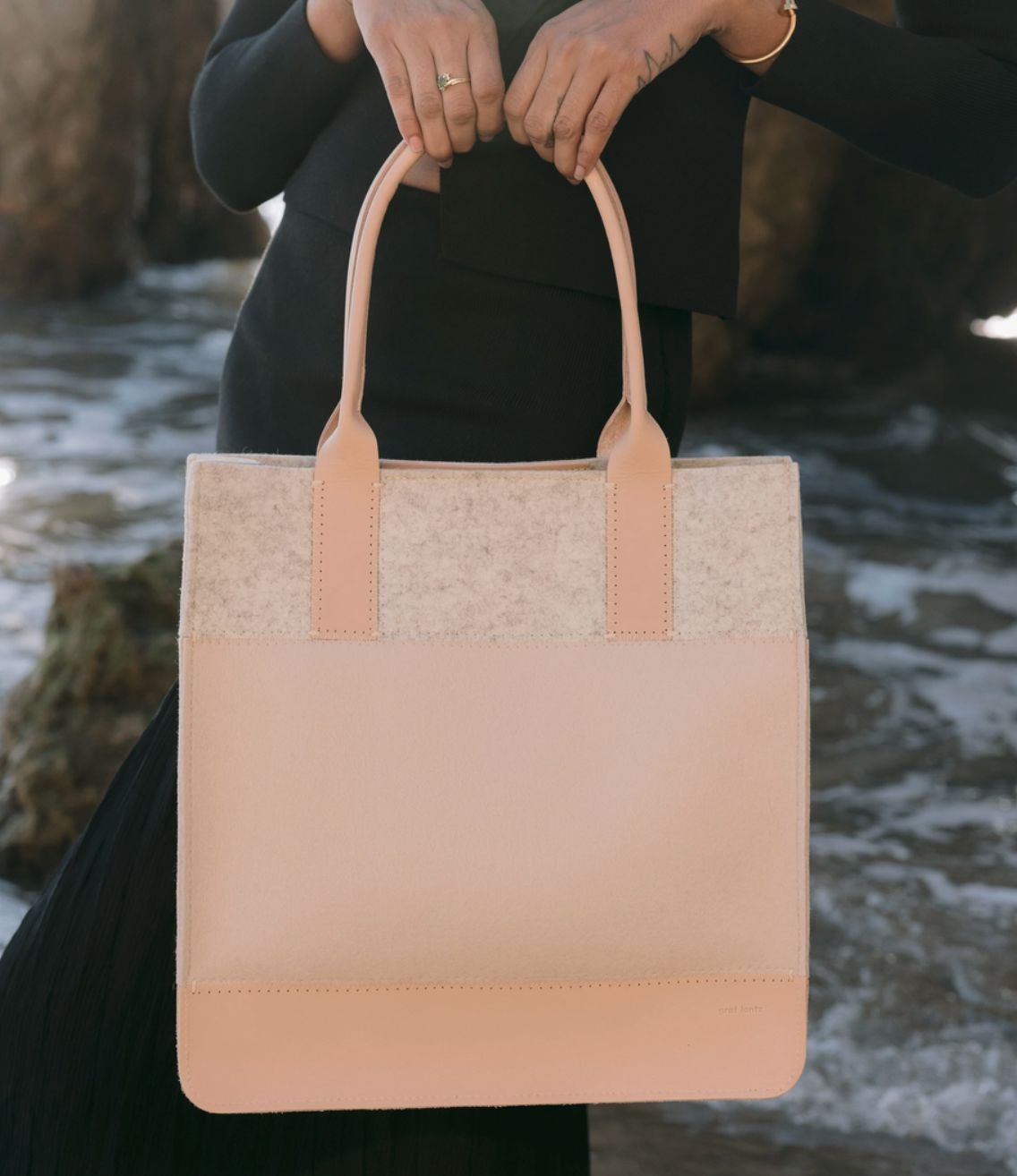 Merino Wool Large Tote - Heather White /Feather - JNTTOT-HF