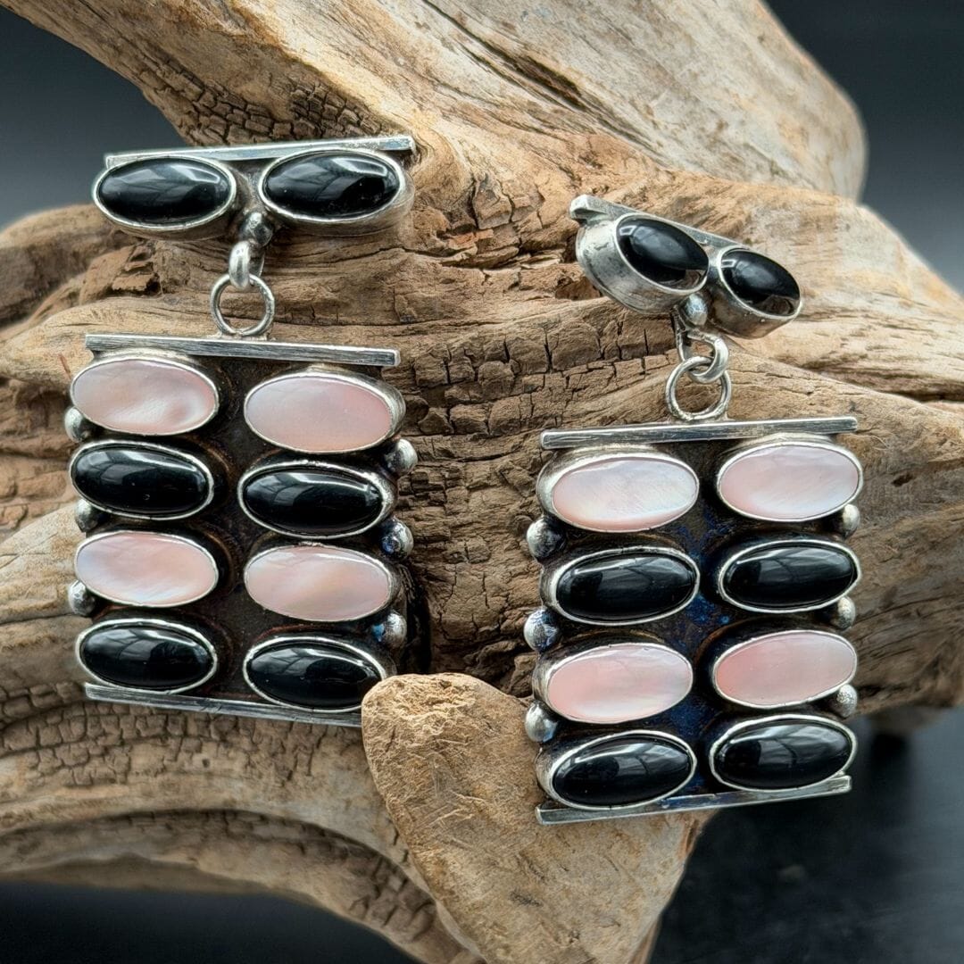 Mother of Pearl & Onyx Earrings - EAZ224