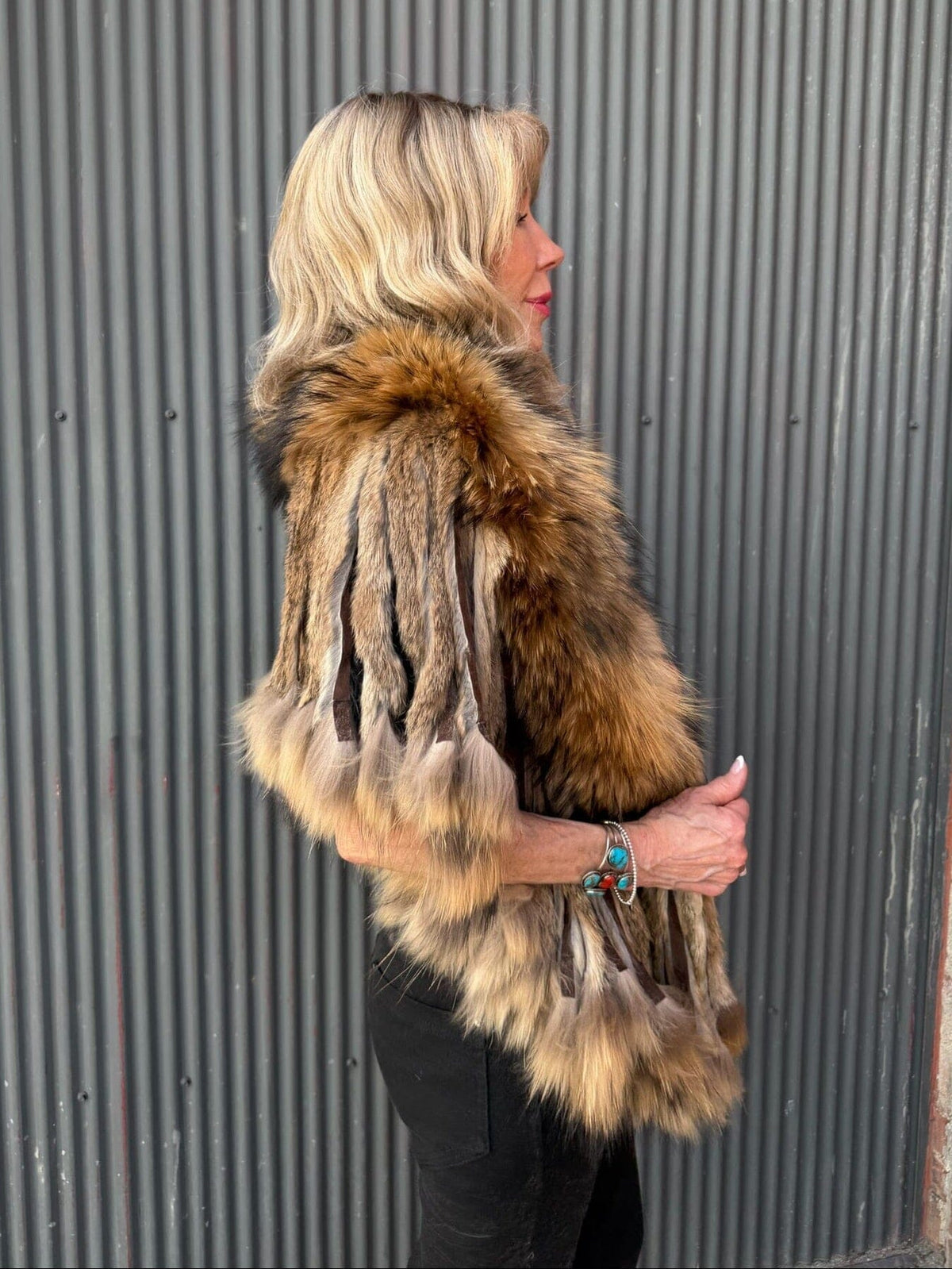 Natural Raccoon Collar With Rabbit Fringe - MKCOLR-NT