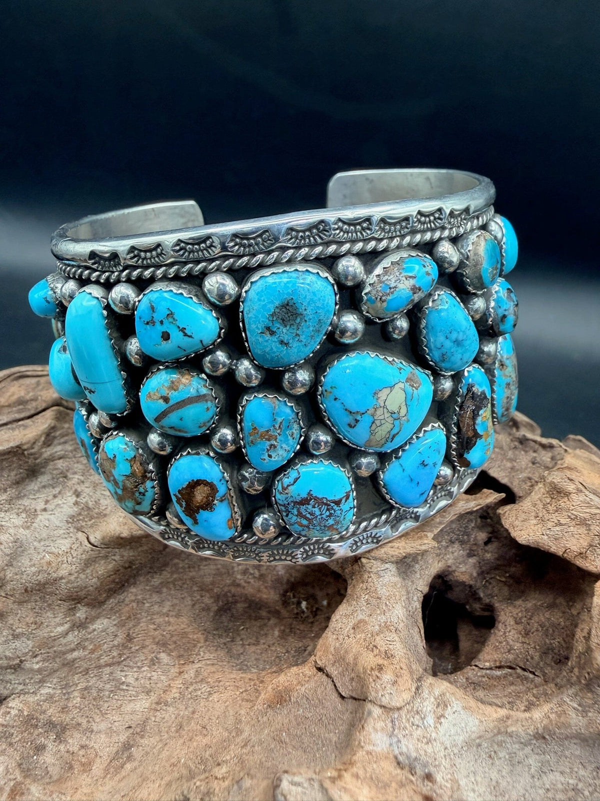 Navajo Kingman Turquoise Cluster/Sterling Silver Cuff - CPD27