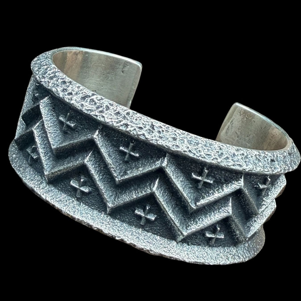 Navajo Tufa Cast Sterling Cuff - CPD22