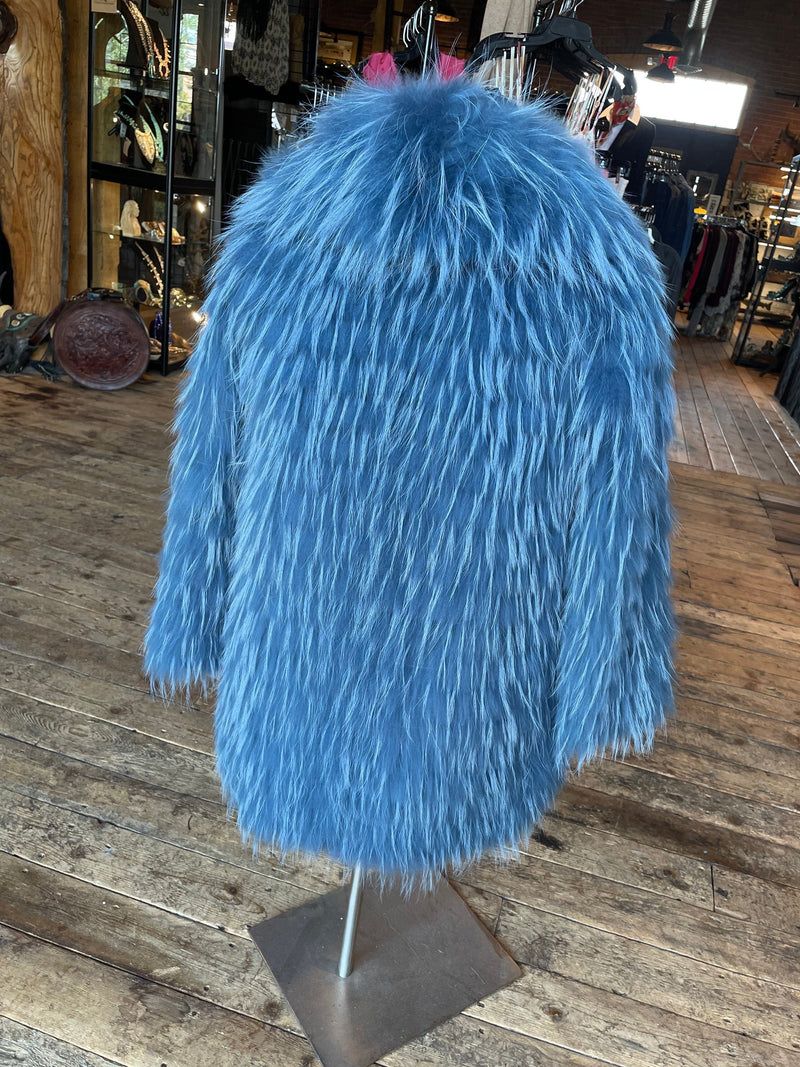 Ocean Blue Fur Stroller - PAT122