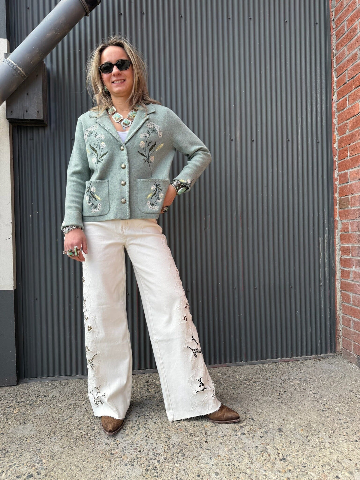 Off White/High Rise/Wide Leg Jeans - BY8253