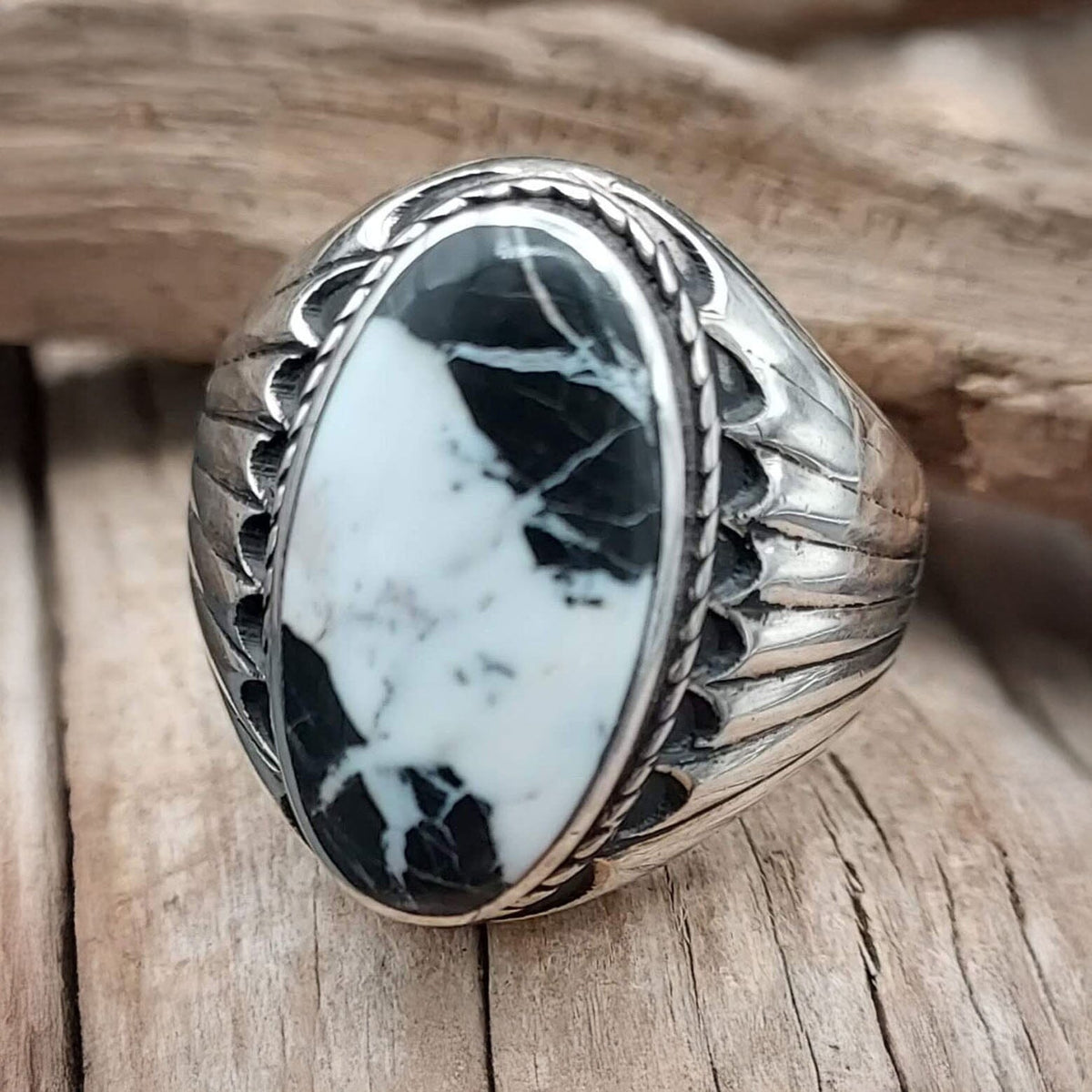 One Stone White Buffalo Ring (Size 10.5) - RCJW11