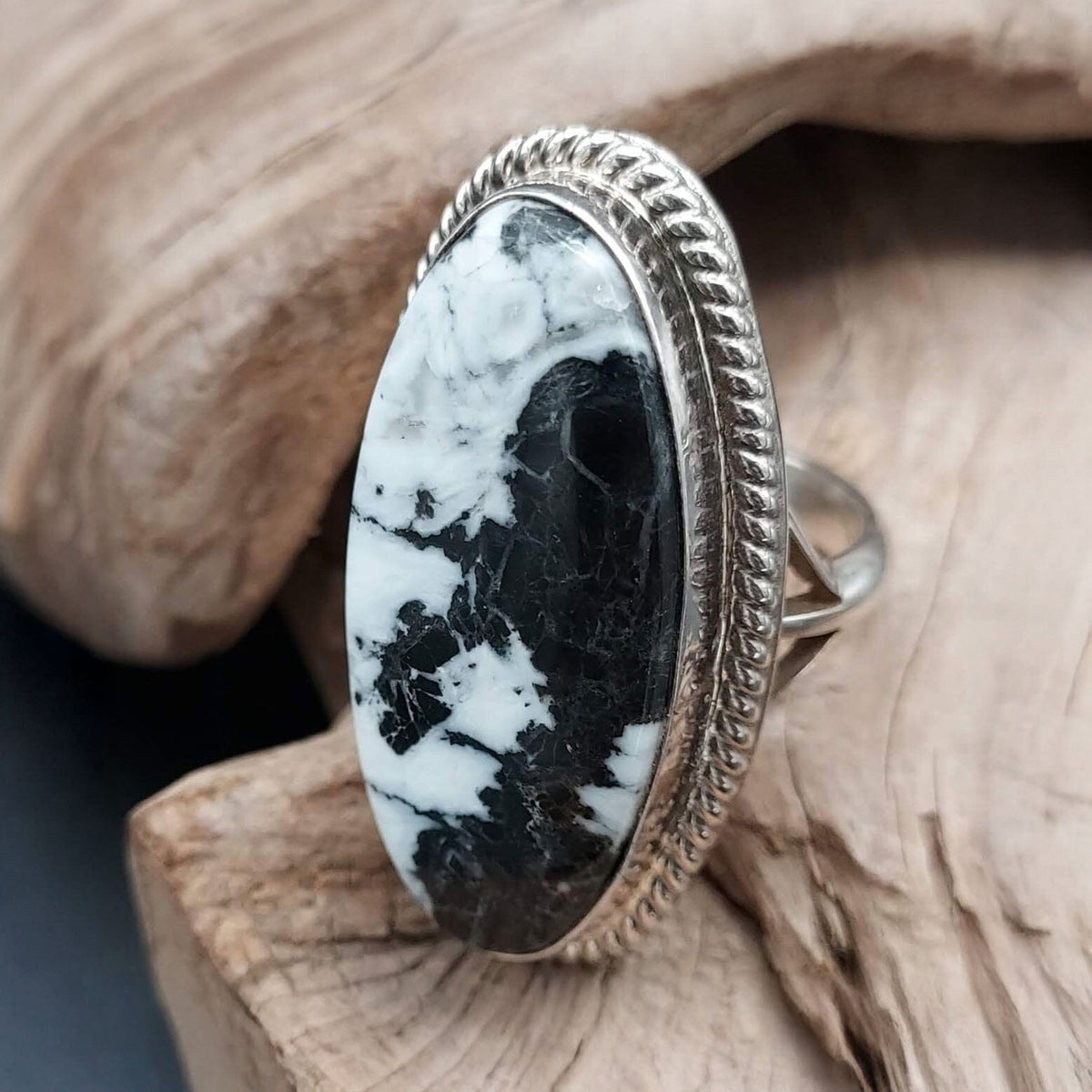 One Stone White Buffalo Ring – Size 9–9.5 - RITG15