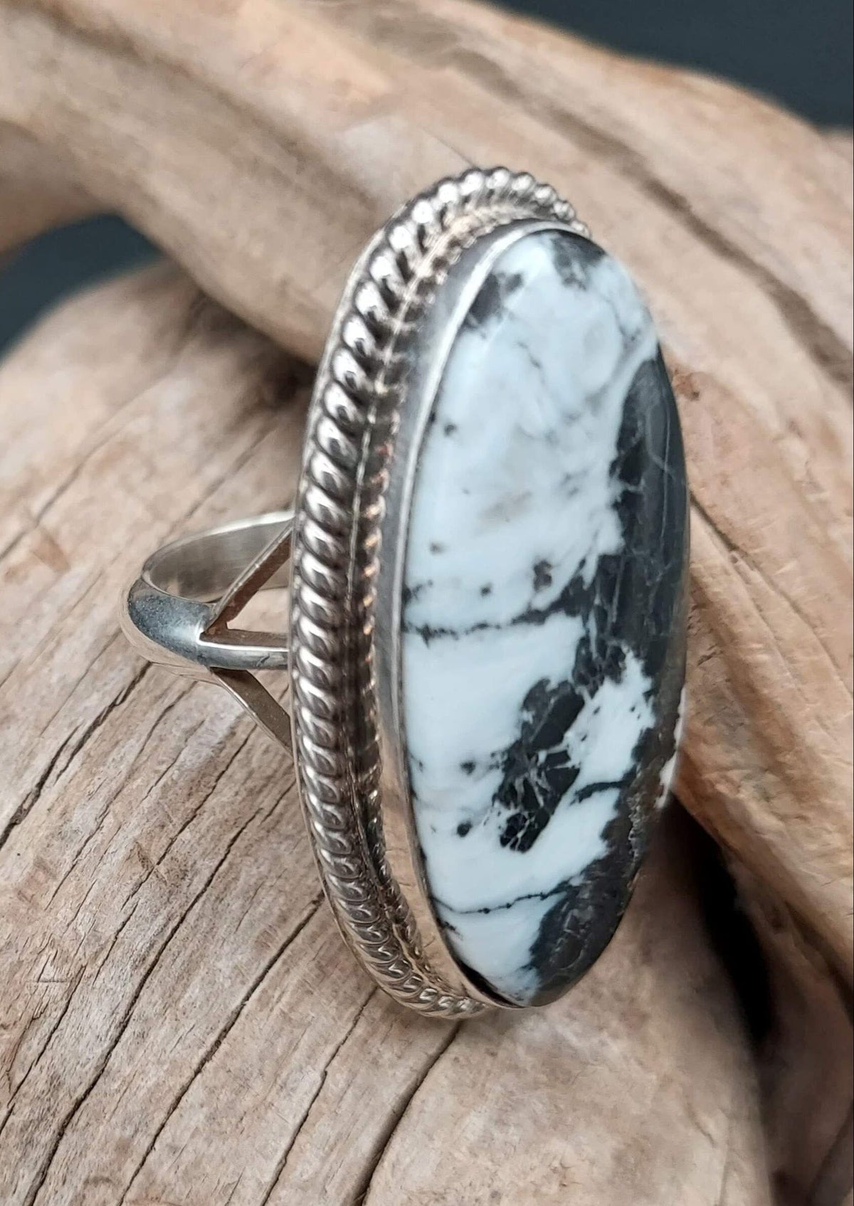 One Stone White Buffalo Ring – Size 9–9.5 - RITG15