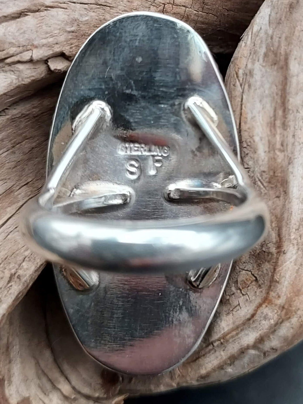 One Stone White Buffalo Ring – Size 9–9.5 - RITG15