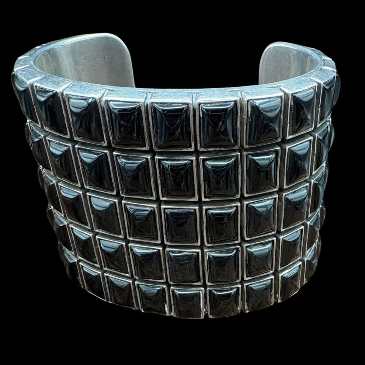 Onyx 5 Row Cuff - CFJ7