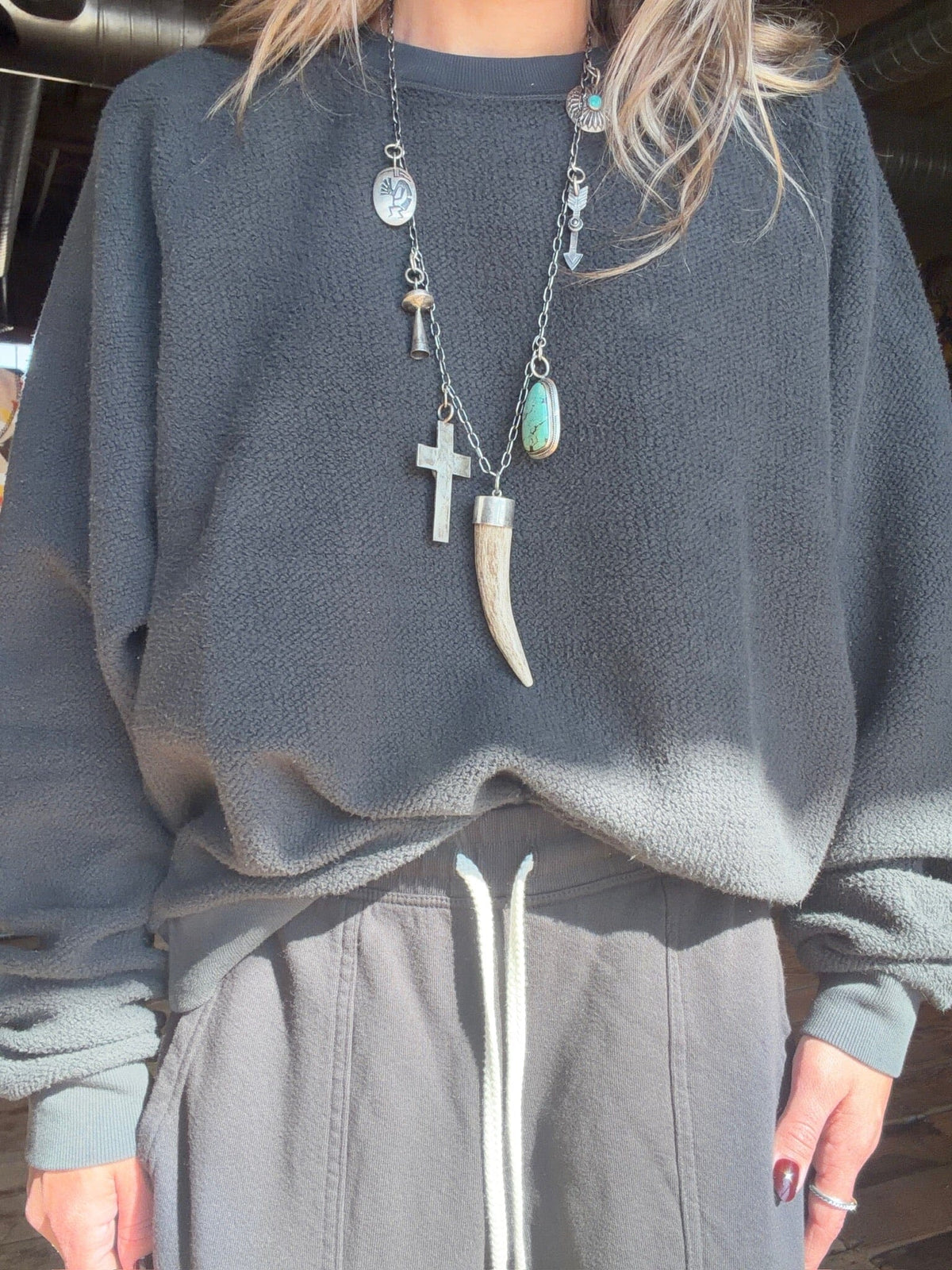 Oversized Vintage Black Ziggy Sweatshirt - OVZIGV